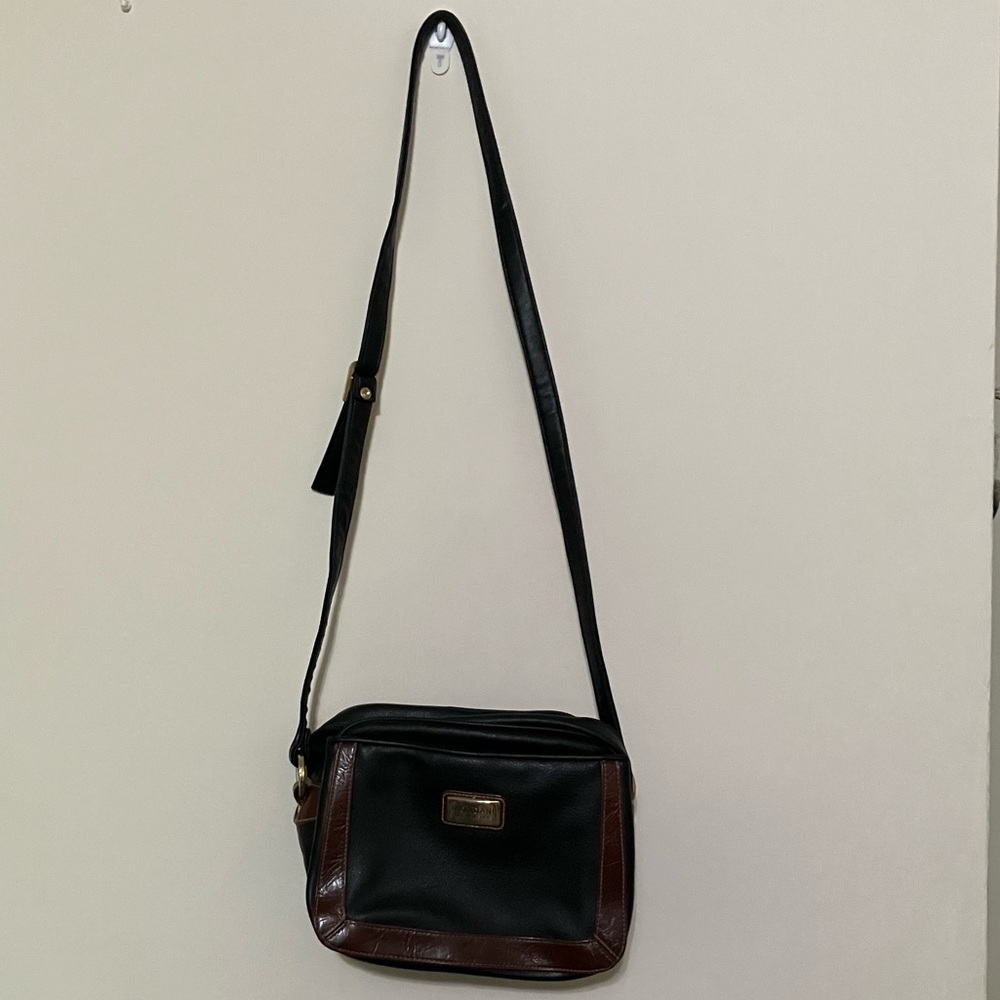 Vintage Mondani New York Purse